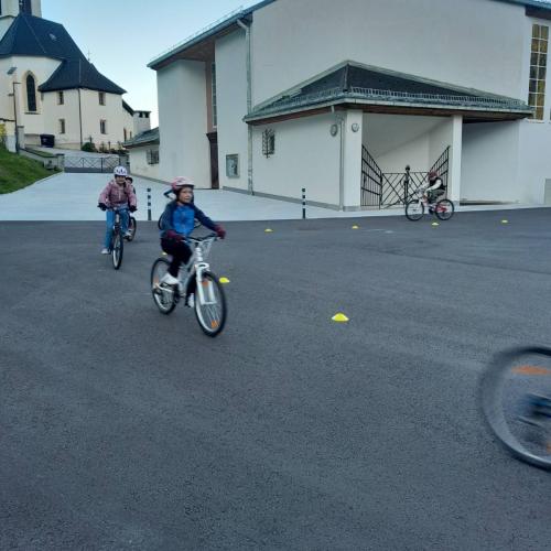 Radfahrübung Dorfplatz