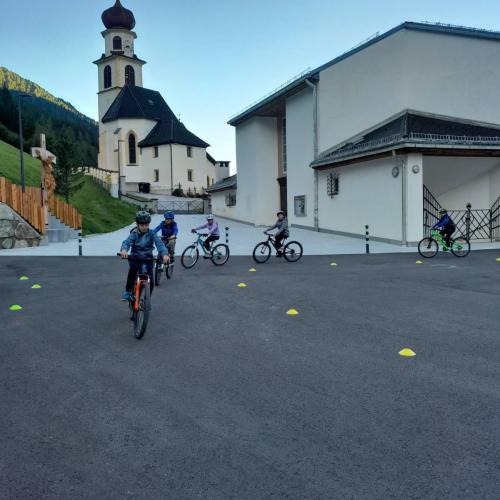 Radfahrübung Dorfplatz